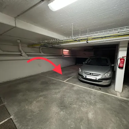 En Avec Parking Lägenhet Bussy-Saint-Georges